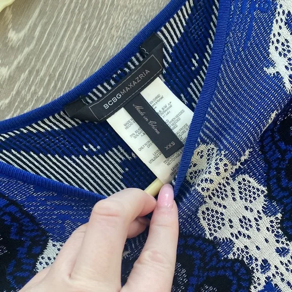 BCBG knit dress - Picture 2 of 2